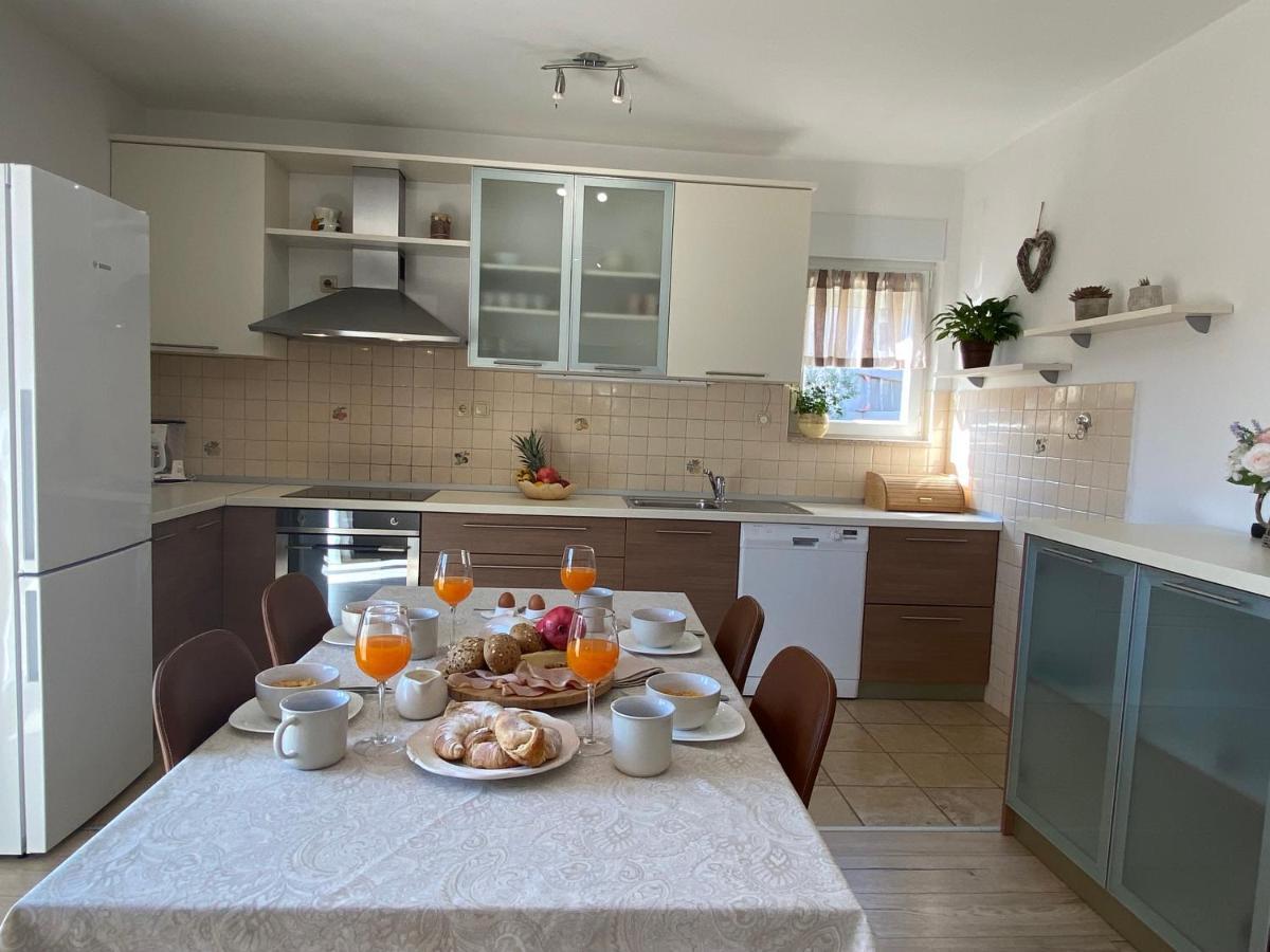 Apartments Poljak Супетарська Драґа Екстер'єр фото