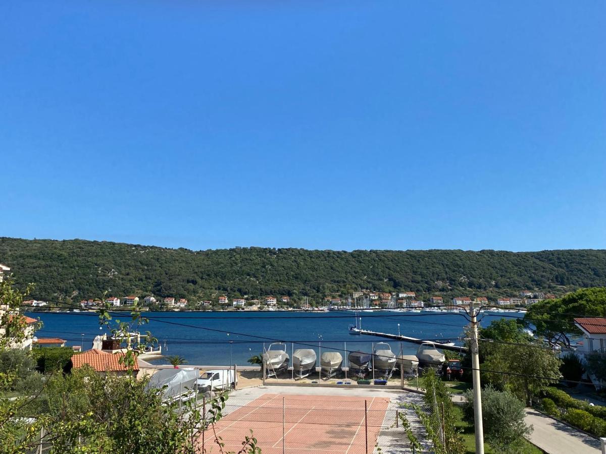 Apartments Poljak Супетарська Драґа Екстер'єр фото
