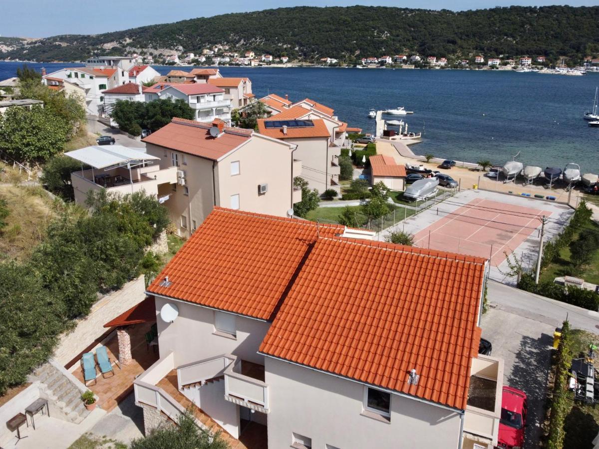 Apartments Poljak Супетарська Драґа Екстер'єр фото